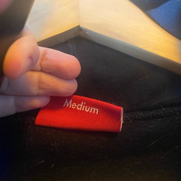 dead stock supreme hoodie distressed black - Picture 3 of 4